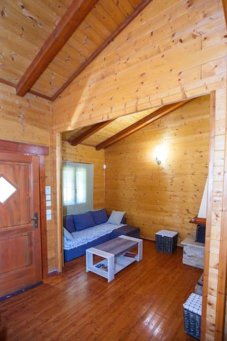 Wooden House In Ioanninaアパートメント エクステリア 写真